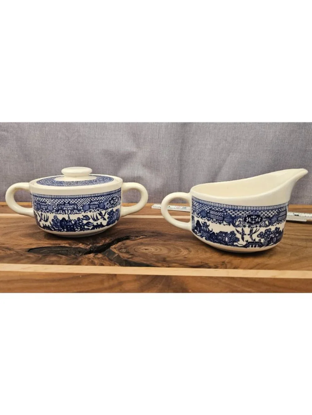Blue & White Willow Pattern Creamer & Sugar Bowl Set Vintage Ceramic With Lid